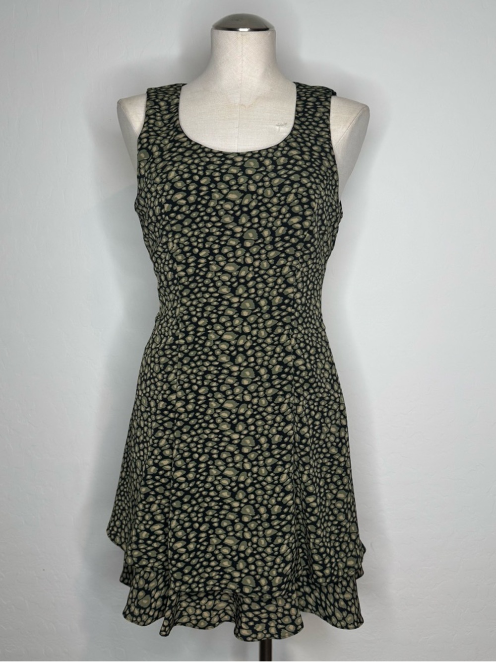 All That Jazz Black & Olive Sleeveless Fit-and-Flare Mini Dress
